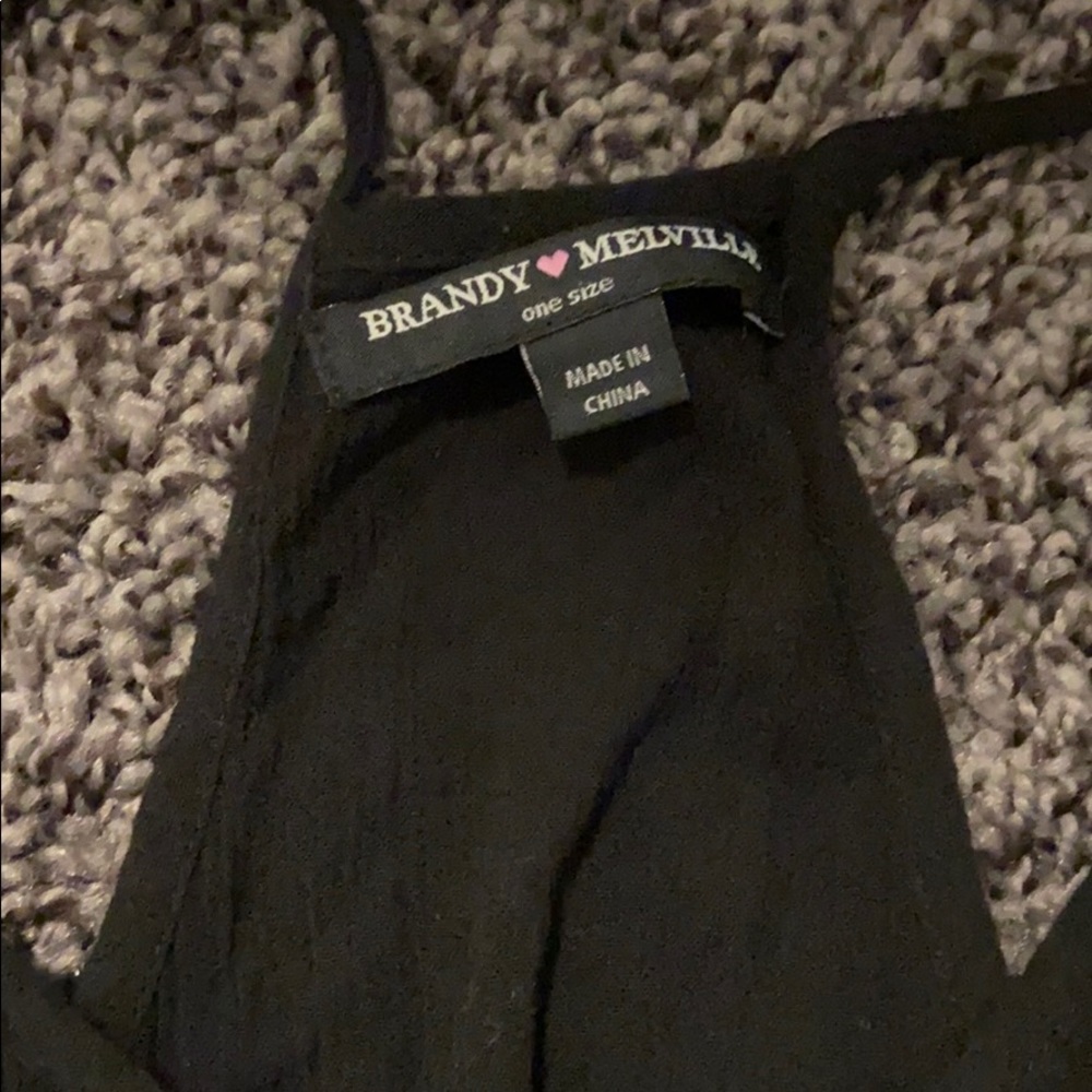 BRANDY MELVILLE BLK ROMPER